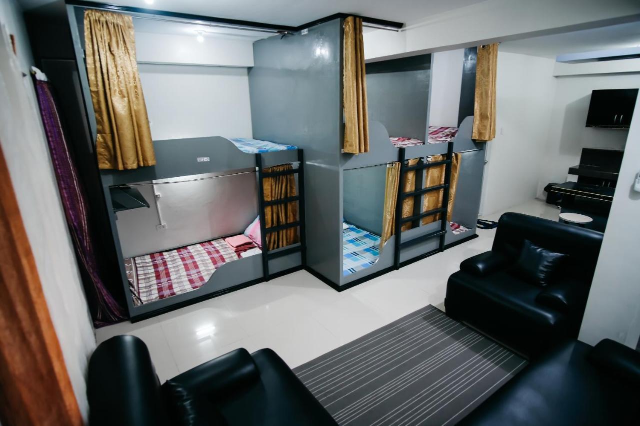 Sleepadz - Capsule Beds Dormitel in Magsaysay Ave Naga Hotel Buitenkant foto