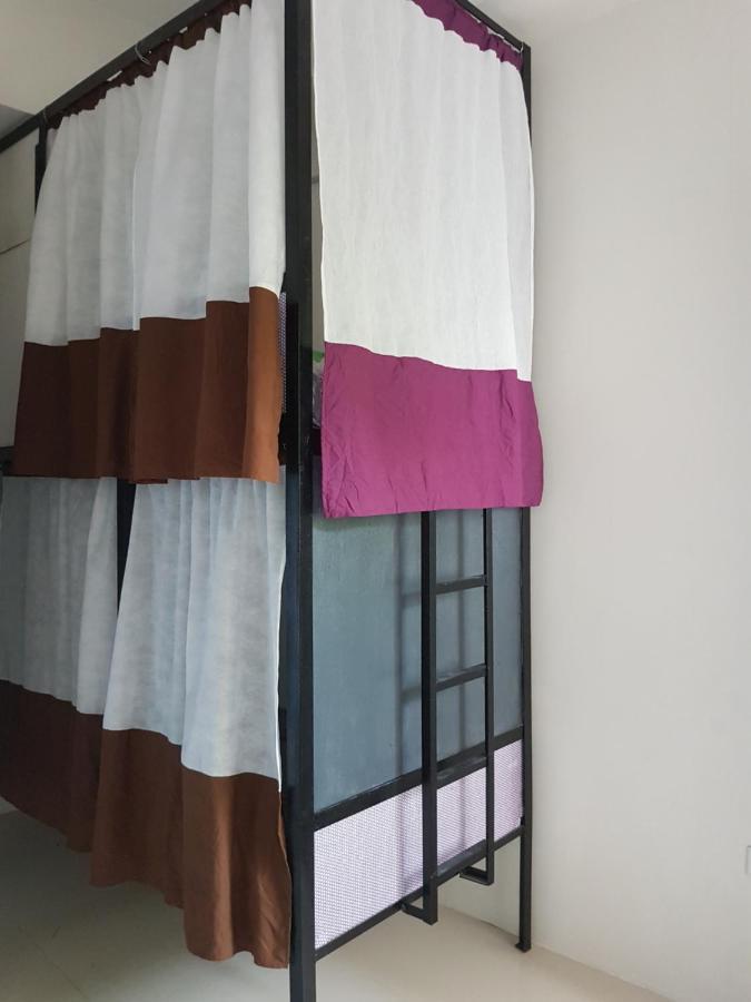 Sleepadz - Capsule Beds Dormitel in Magsaysay Ave Naga Hotel Buitenkant foto
