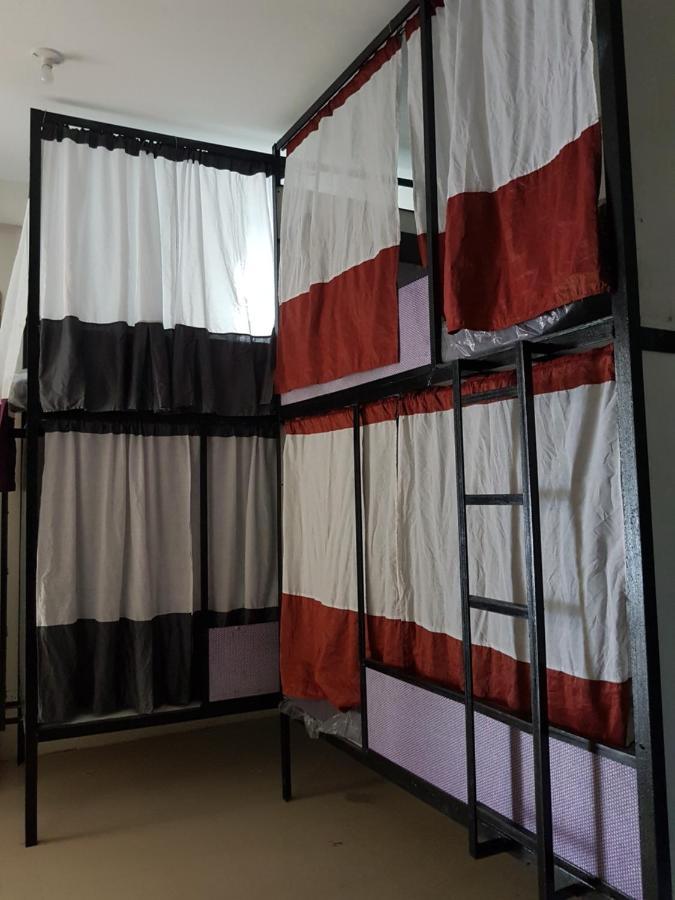 Sleepadz - Capsule Beds Dormitel in Magsaysay Ave Naga Hotel Buitenkant foto