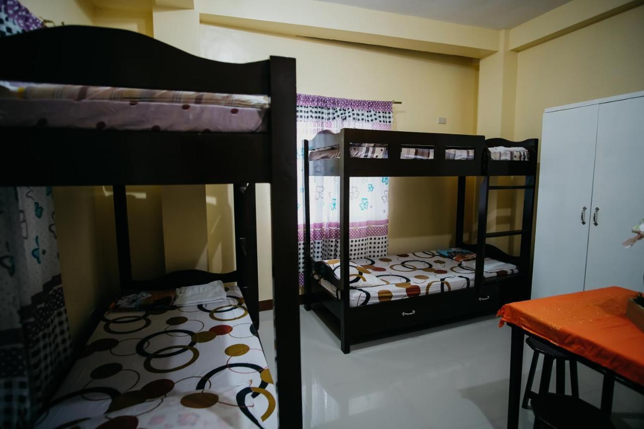 Sleepadz - Capsule Beds Dormitel in Magsaysay Ave Naga Hotel Buitenkant foto
