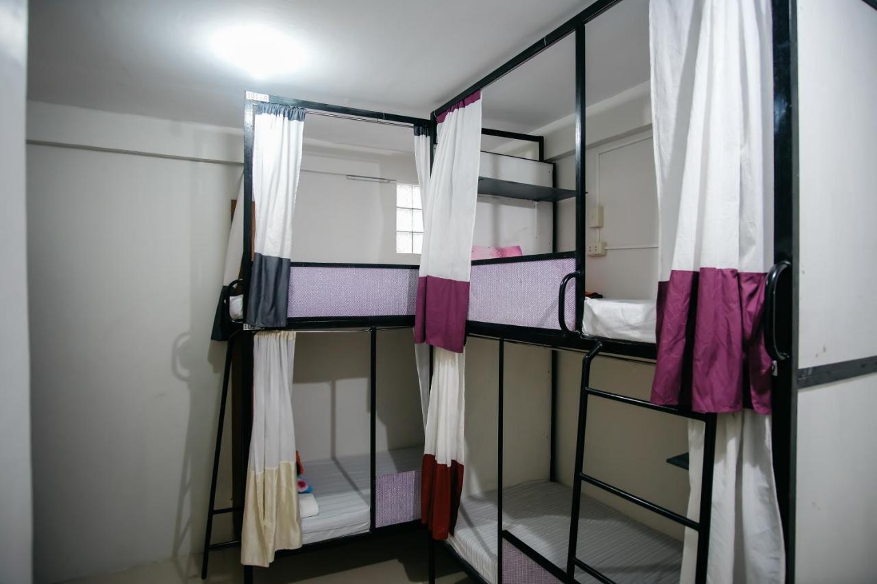 Sleepadz - Capsule Beds Dormitel in Magsaysay Ave Naga Hotel Buitenkant foto