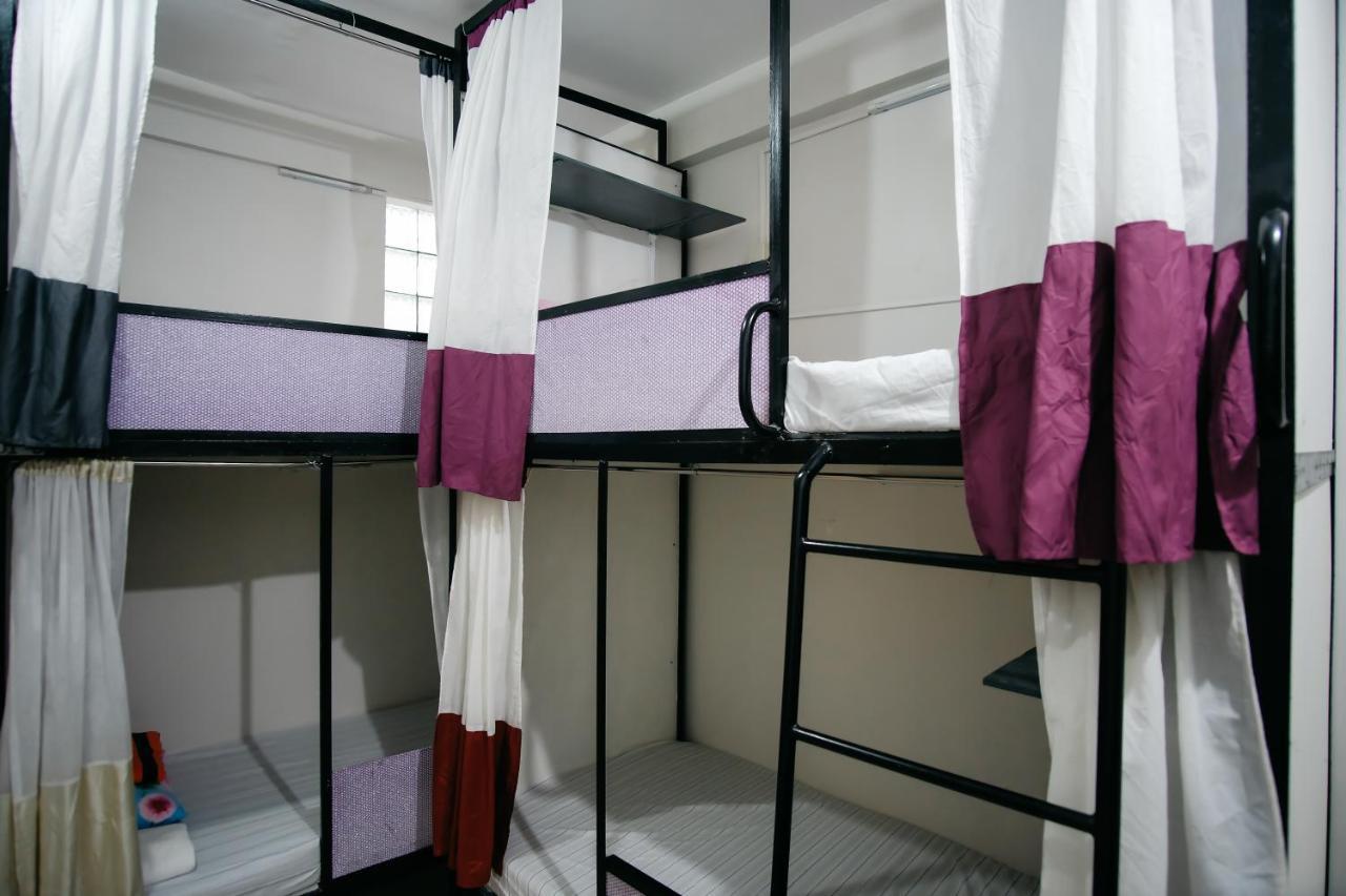 Sleepadz - Capsule Beds Dormitel in Magsaysay Ave Naga Hotel Buitenkant foto